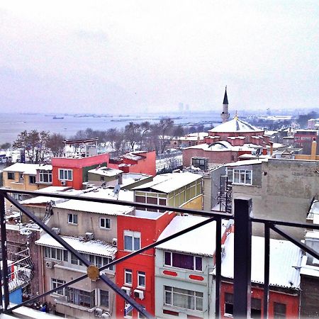 Deniz Houses Istanbul Exterior photo